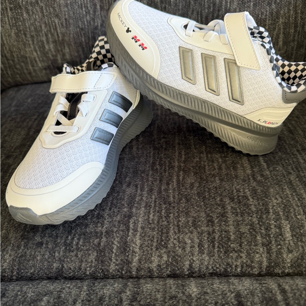 Adidas White and Gray Sneakers with Classic Stripes. Mickey edition